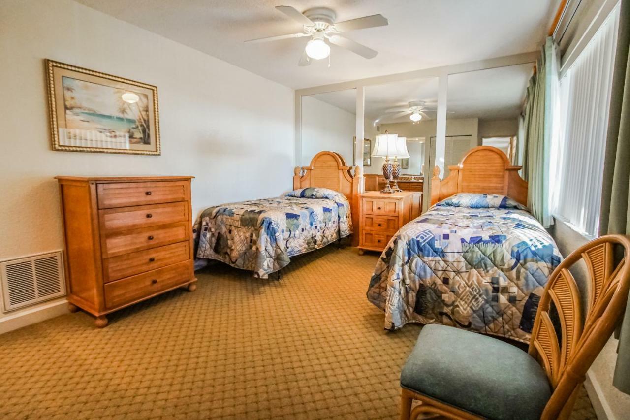 Coral Reef Resort St. Pete Beach Esterno foto